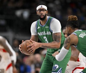 浓眉25+10巴恩斯空砍33+11 独行侠胜猛龙